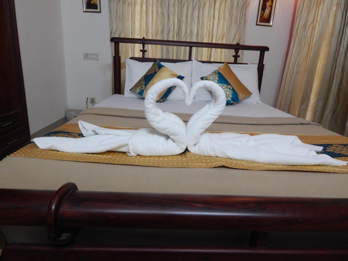 Royal Homes Kochi Esterno foto